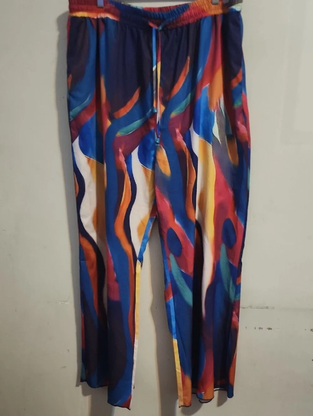 Multicolor Abstract Print Men’s Dress Pants. New Without Tag